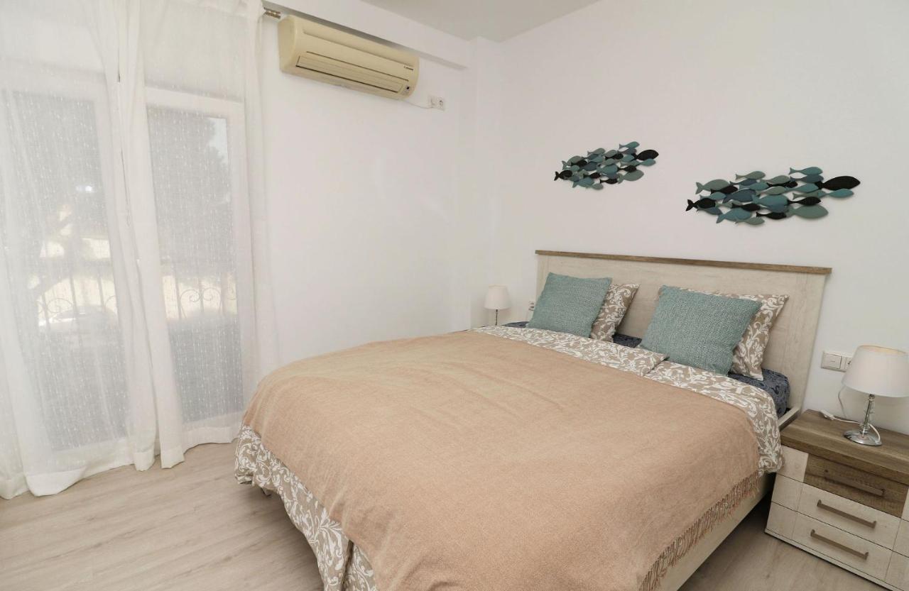Family Apartment Walking Distance To The Sea And All Amenities Sitio de Calahonda Esterno foto